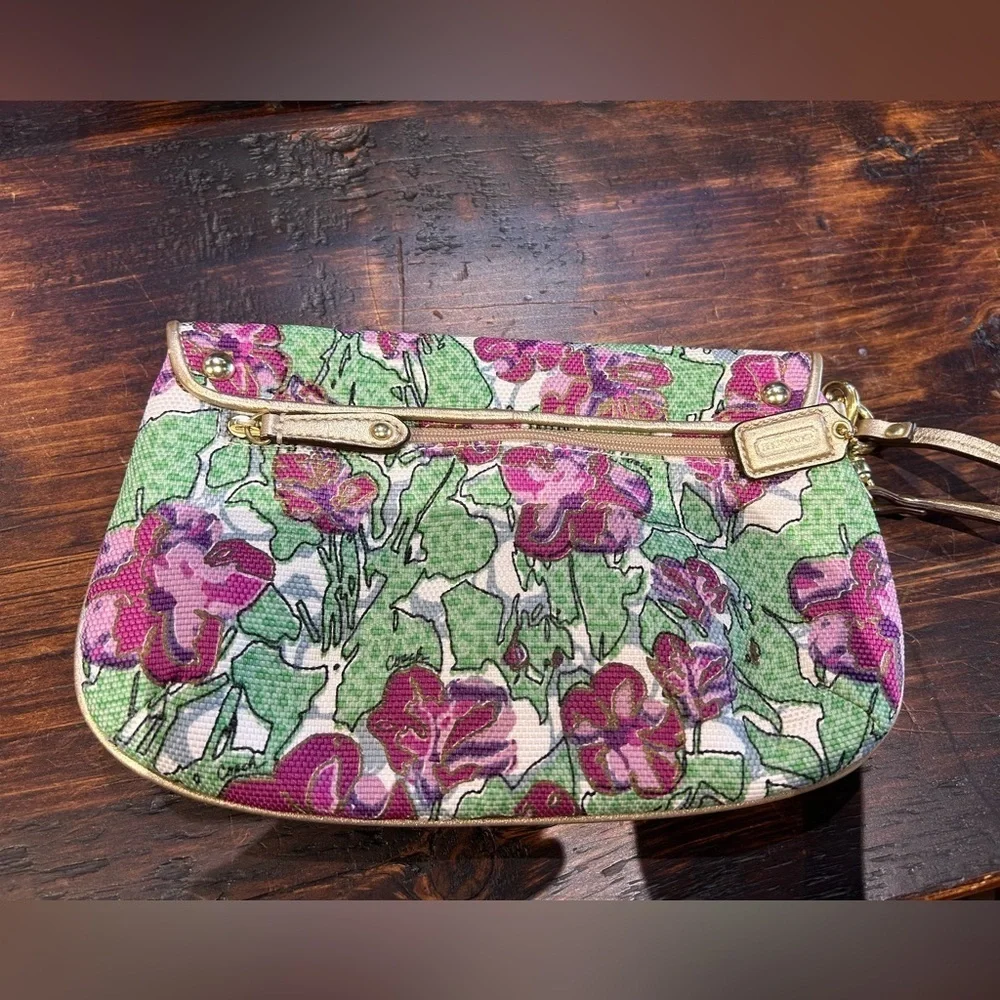 VTG Coach Ashley Iris FLORAL CANVAS WRISTLET BAG PURSE Gold Leather PINK GREEN
